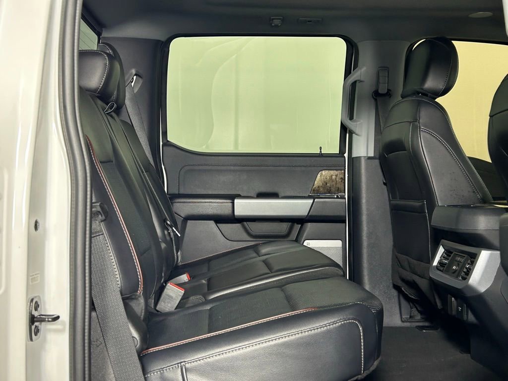 Used 2024 Ford F350 Lariat w/ Lariat Ultimate Package image 14