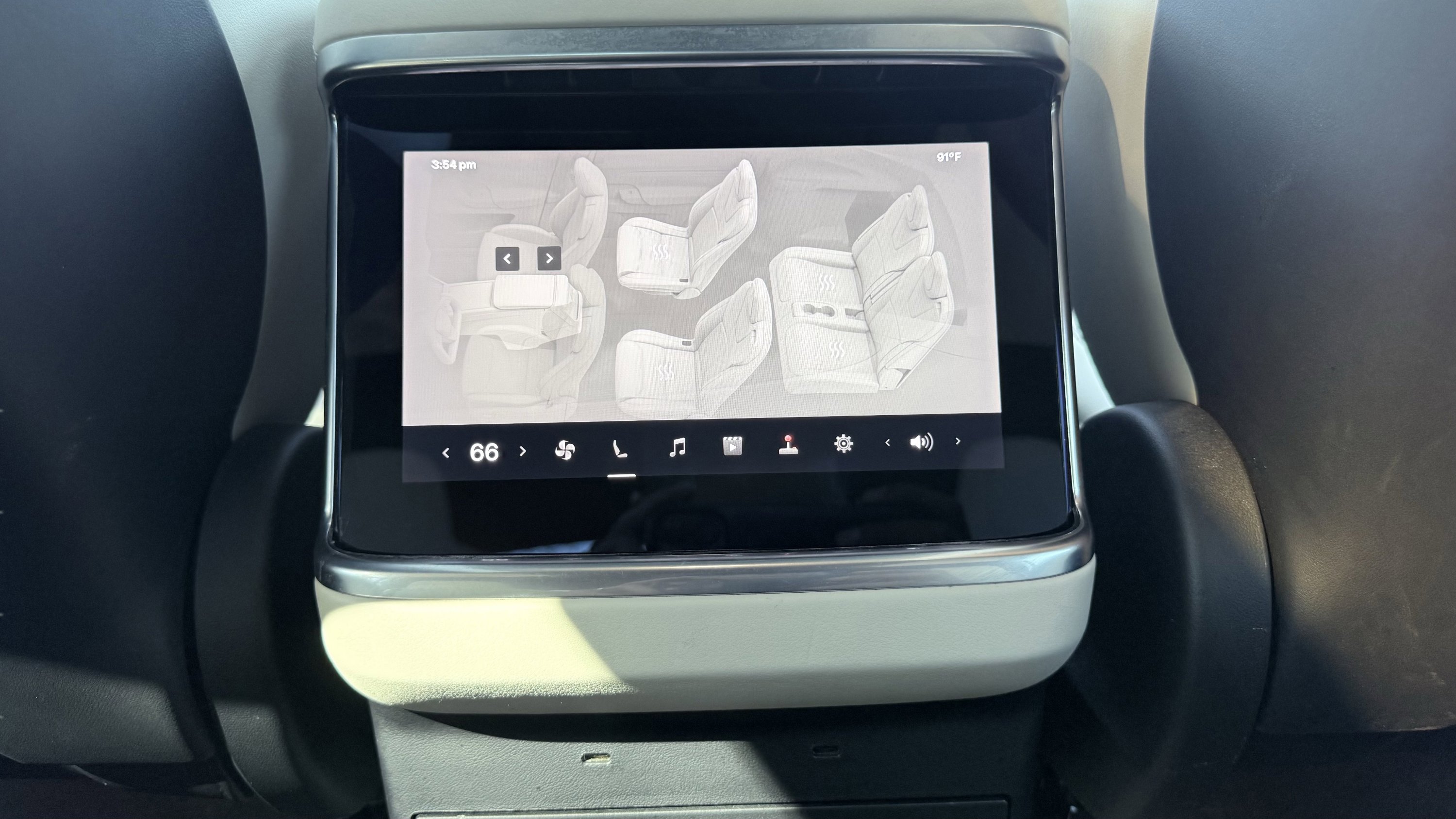 Used 2022 Tesla Model X Plaid image 50