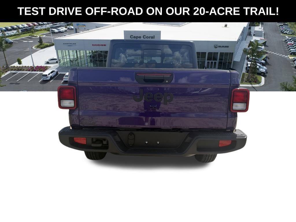 New 2026 Jeep Gladiator Sport AWD/4WD image 9