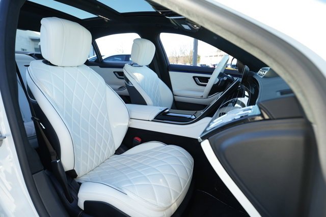 Certified 2023 Mercedes-Benz S 500 4MATIC image 40