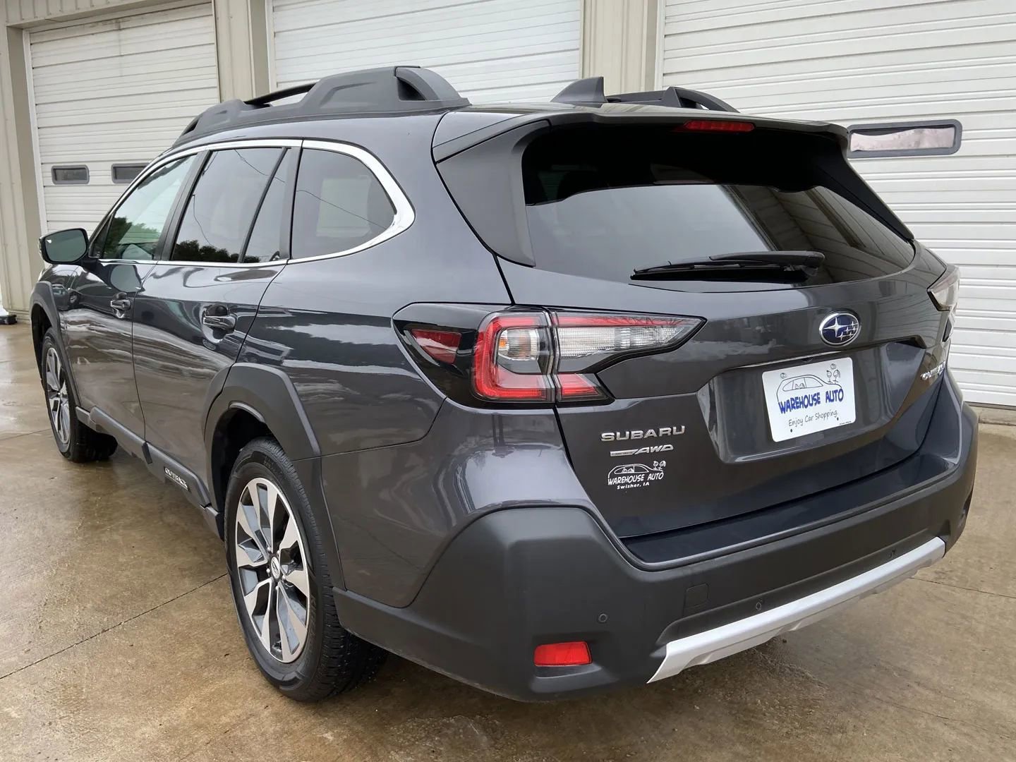Used 2023 Subaru Outback Limited image 5