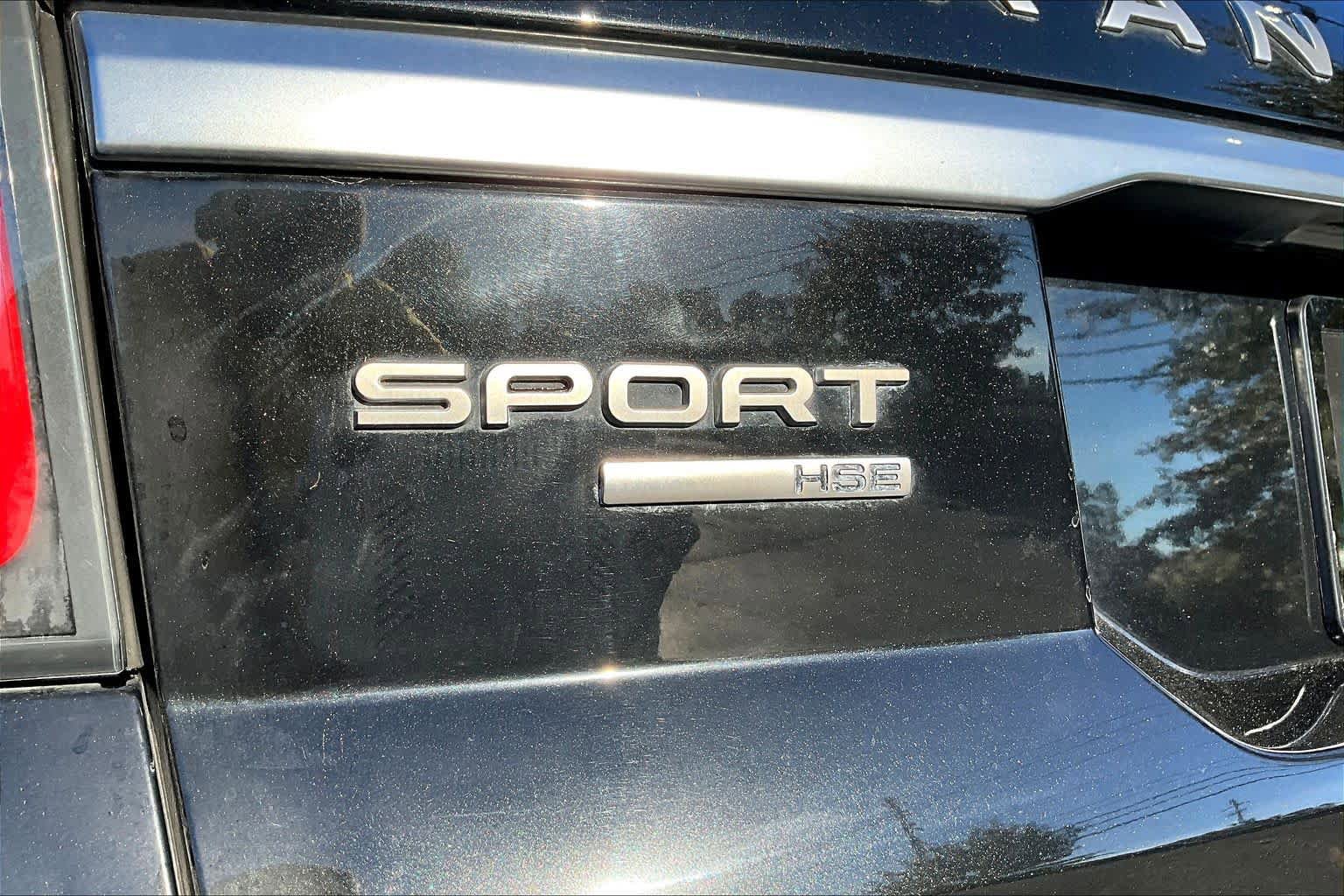 Used 2019 Land Rover Range Rover Sport HSE AWD/4WD image 31
