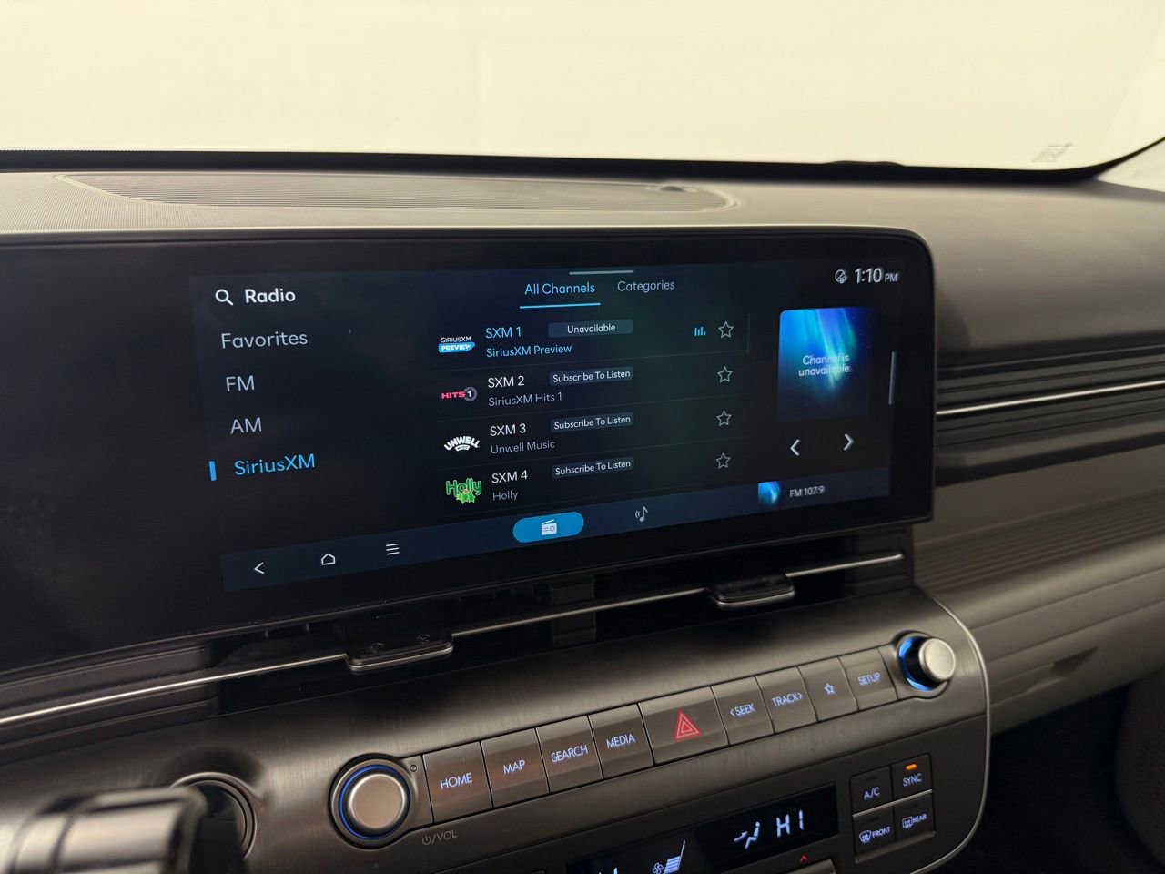 Used 2025 Hyundai Kona SEL image 16