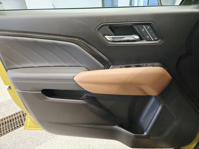 Used 2024 GMC Canyon AT4 w/ AT4 Premium Package image 36