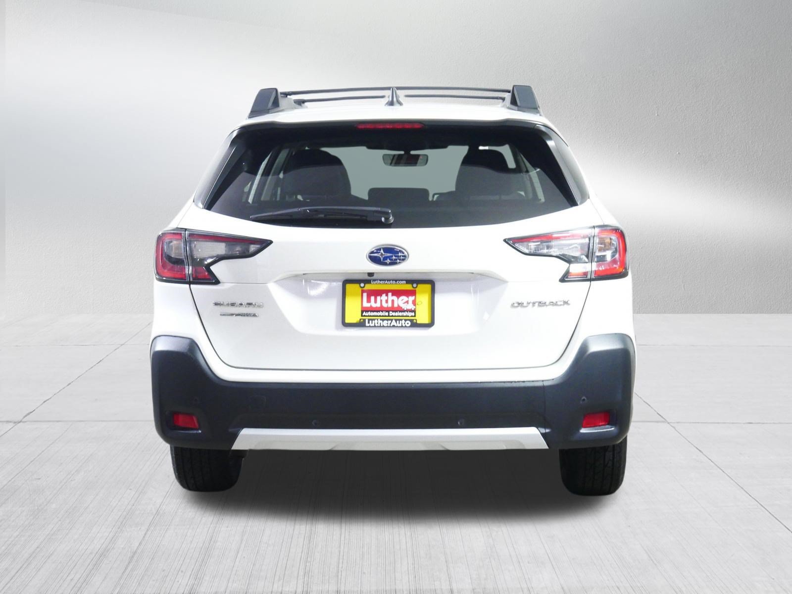 Used 2024 Subaru Outback Limited AWD/4WD image 6