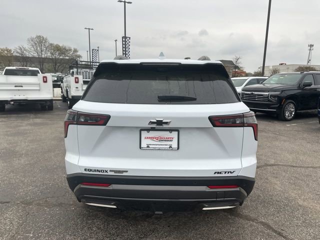 New 2026 Chevrolet Equinox ACTIV w/ Convenience Package III FWD image 4