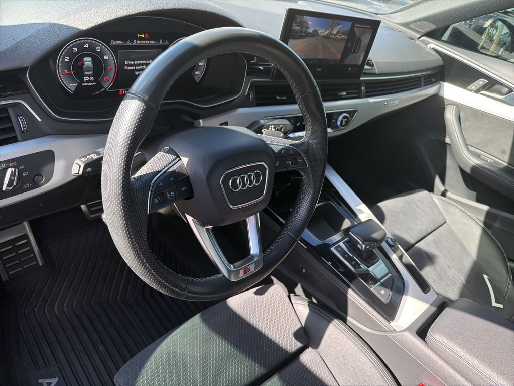 Used 2023 Audi A4 2.0T Premium Plus w/ Premium Plus Package image 9