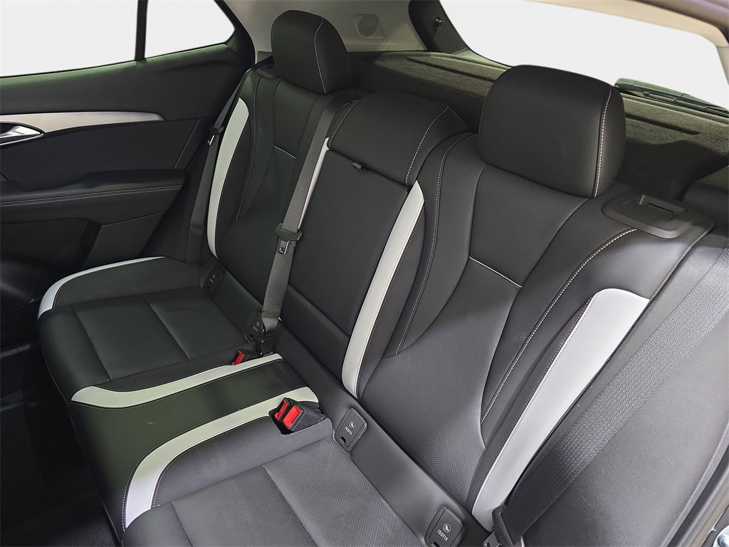 Used 2024 Buick Envision Sport Touring image 16
