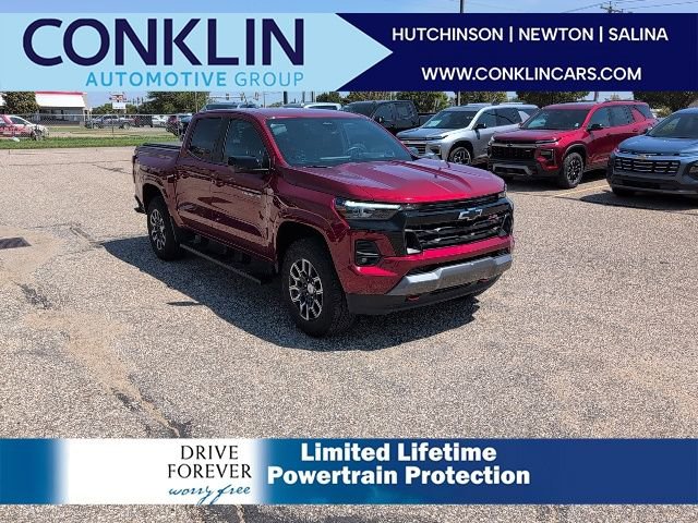 Used 2024 Chevrolet Colorado Z71 w/ Z71 Convenience Package 2