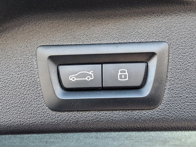 Certified 2024 BMW X5 xDrive40i w/ Premium Package image 35