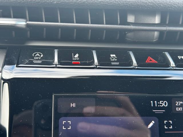 Used 2025 Jeep Grand Cherokee L Laredo w/ Trailer Tow Package image 31