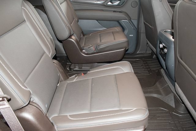 Used 2022 GMC Yukon Denali w/ Max Trailering Package AWD/4WD image 12