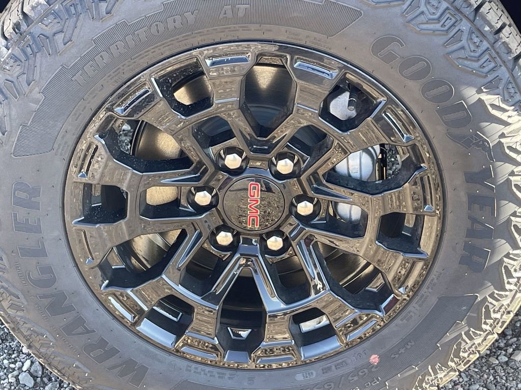 New 2026 GMC Canyon Elevation w/ Convenience Package image 33