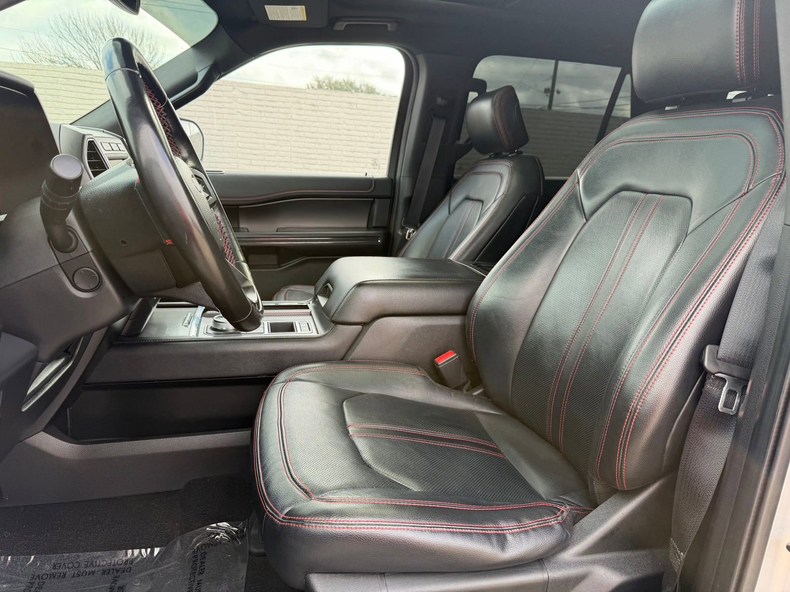 Used 2019 Ford Expedition Limited w/ Equipment Group 303A RWD image 17
