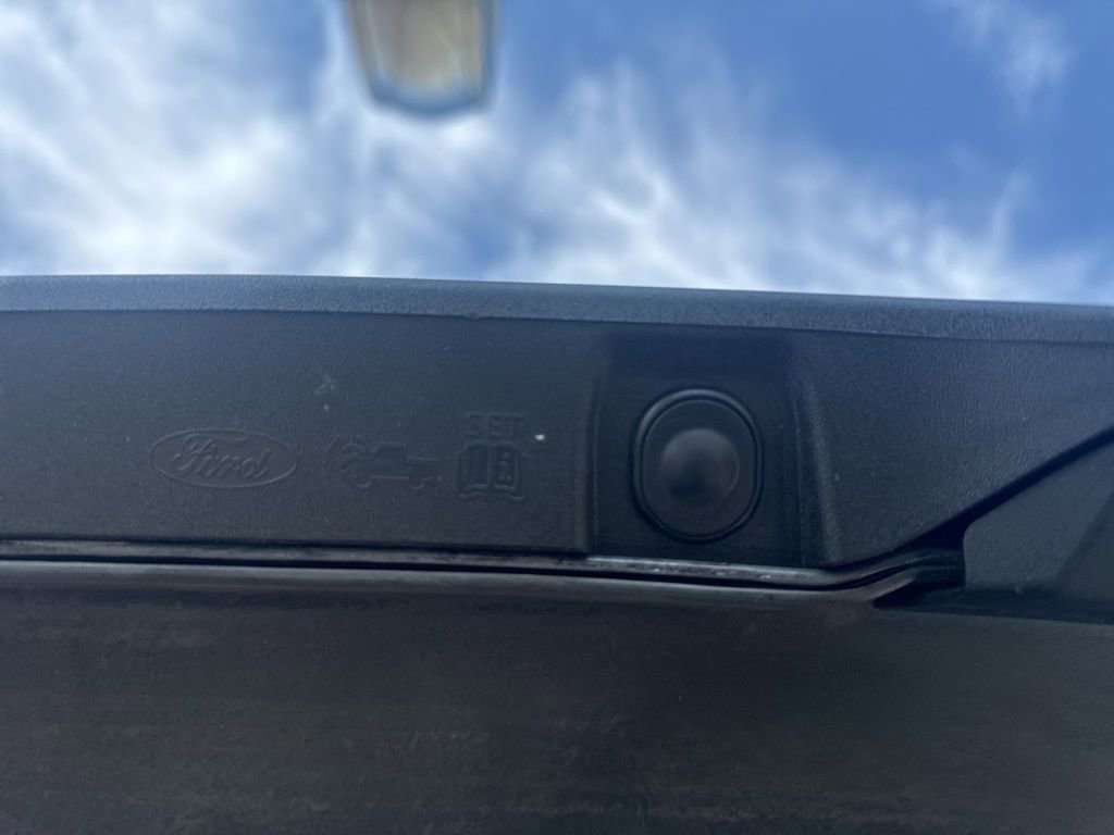 Used 2025 Ford F150 Lightning XLT image 29