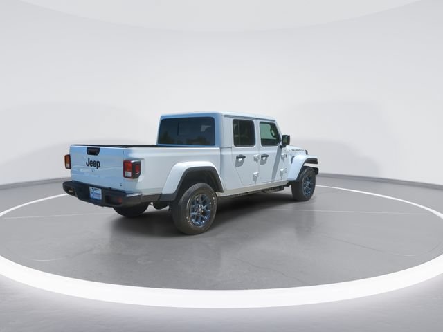 New 2026 Jeep Gladiator Sport AWD/4WD image 8