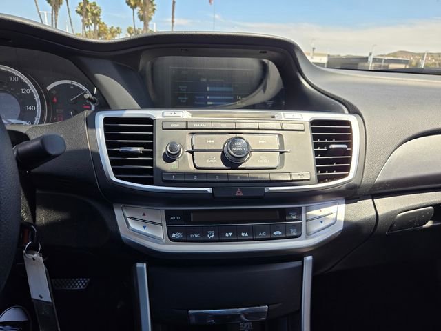 Used 2015 Honda Accord LX image 15