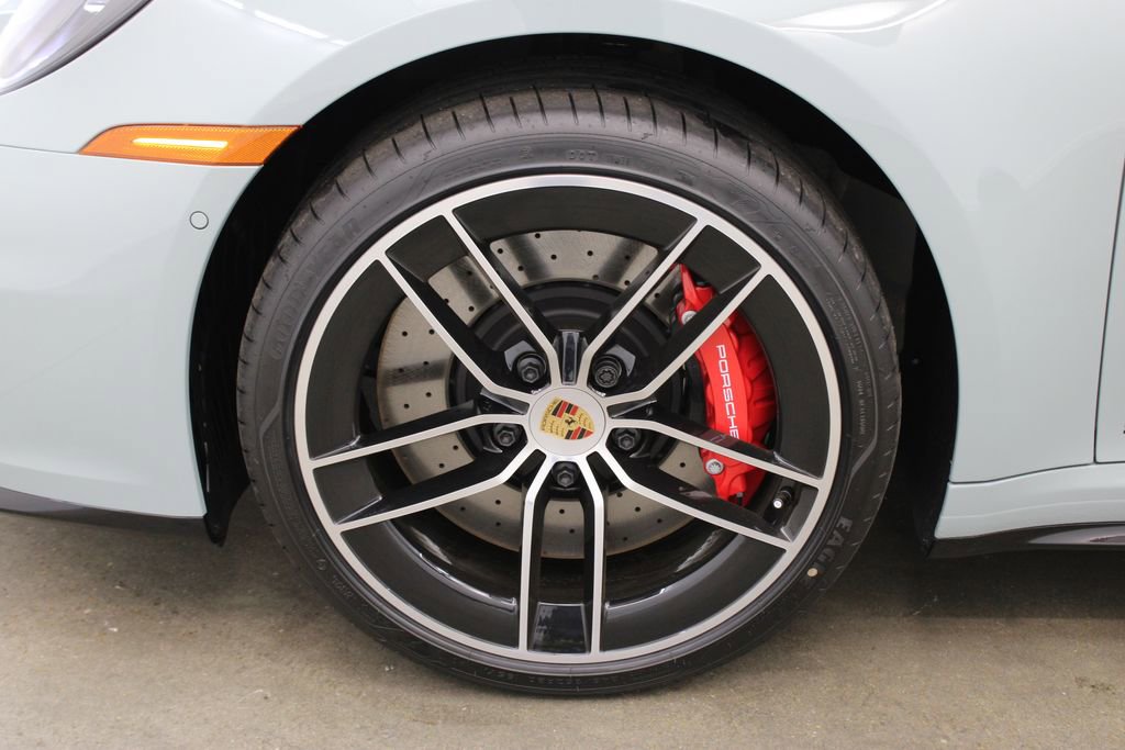 New 2026 Porsche 911 Carrera 4S image 12