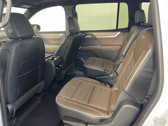 New 2026 GMC Acadia Denali Ultimate w/ LPO, Illumination Package AWD/4WD image 16