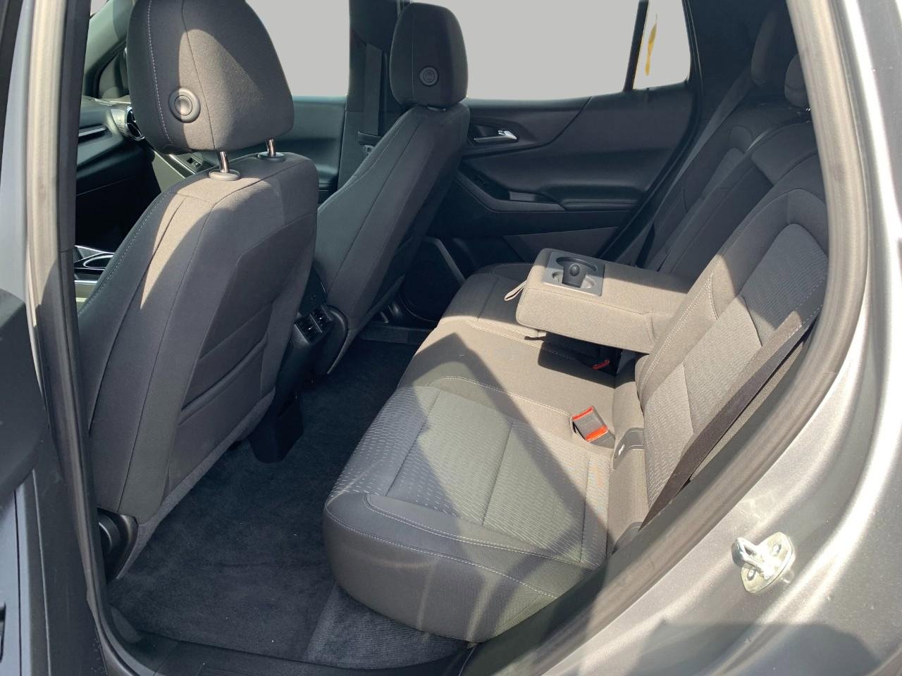 Certified 2025 Chevrolet Equinox LT AWD/4WD image 16