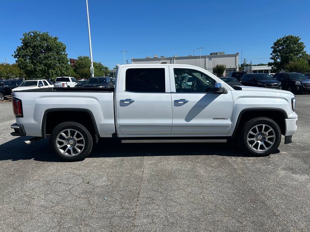 Used 2016 GMC Sierra 1500 Denali w/ Enhanced Driver Alert Package AWD/4WD image 7
