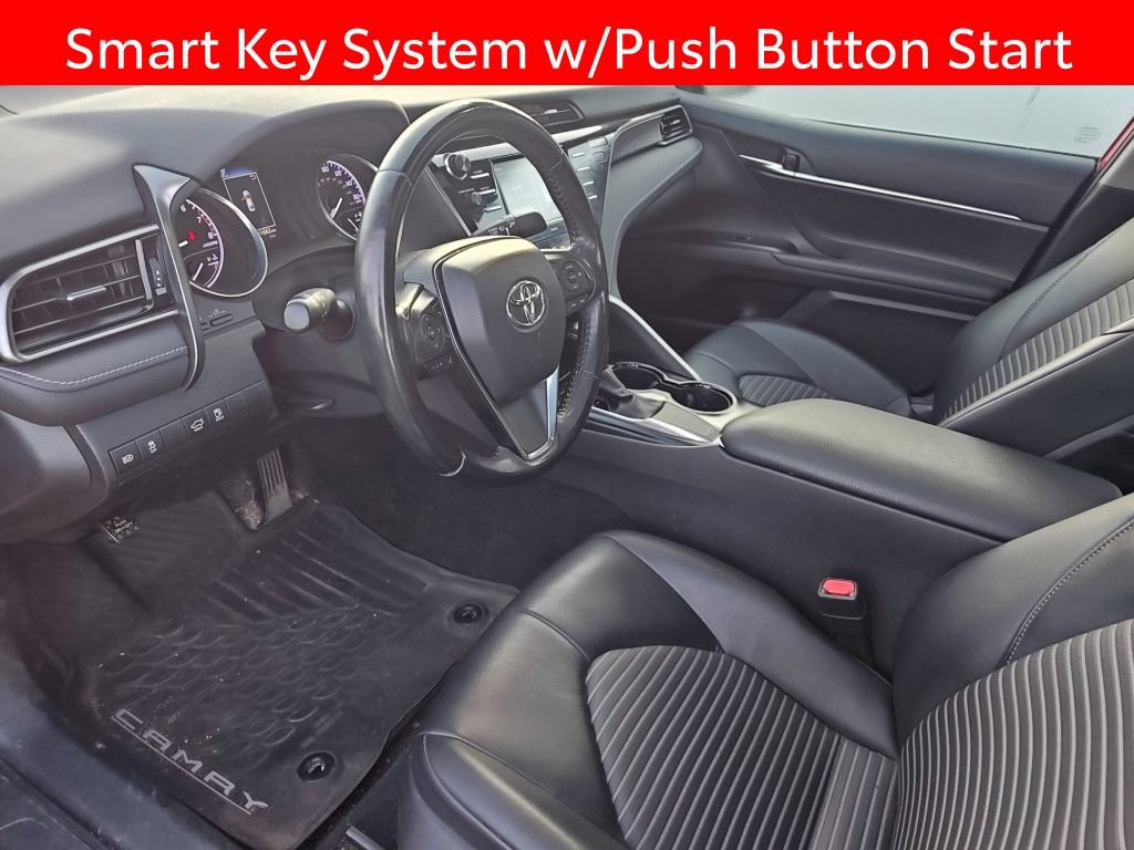 Used 2020 Toyota Camry SE w/ Convenience Package FWD image 7