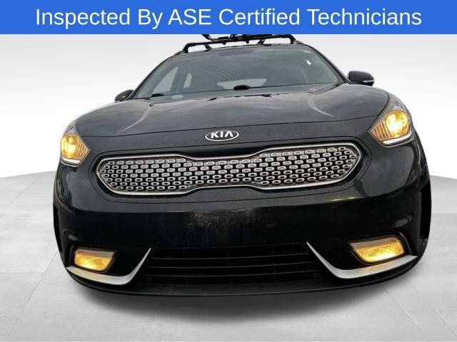 Used 2017 Kia Niro EX image 2