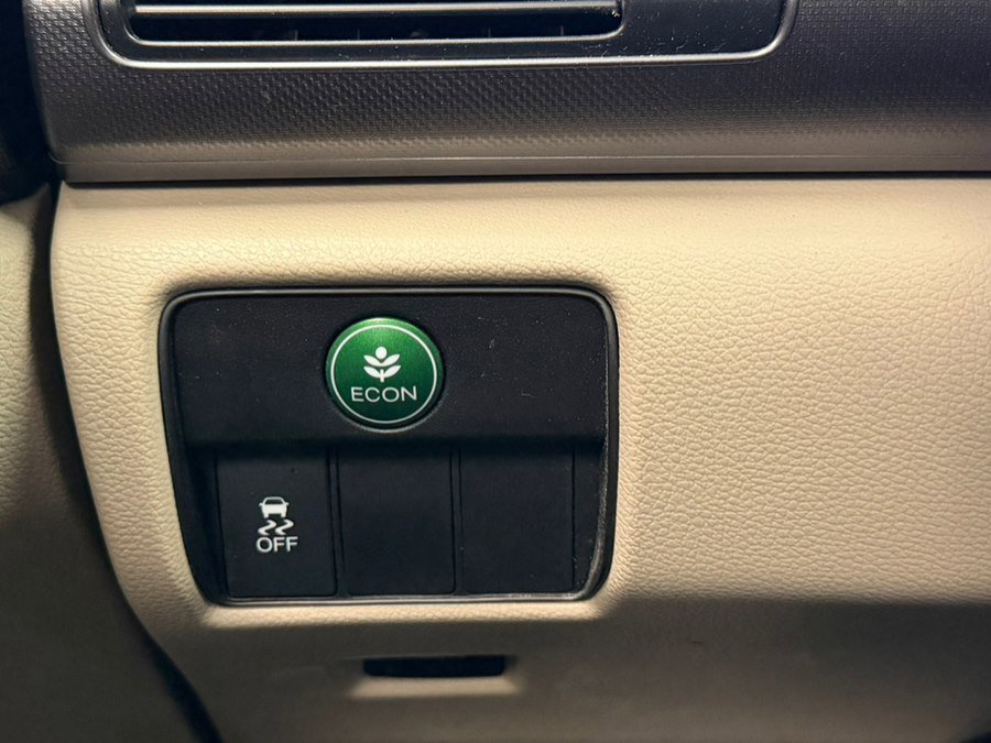 Used 2015 Honda Accord LX image 51