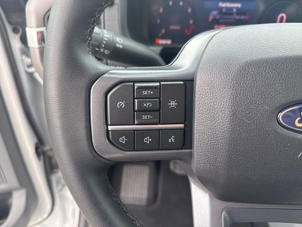 Used 2025 Ford F150 XLT w/ Equipment Group 301A Standard image 32