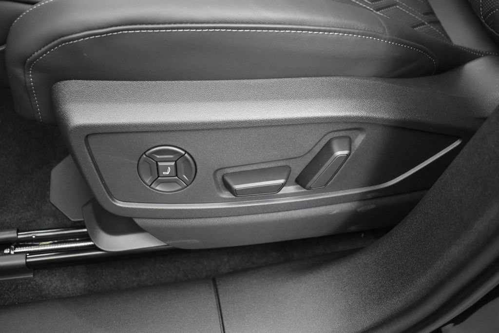 New 2026 Audi SQ5 Premium Plus AWD/4WD image 7