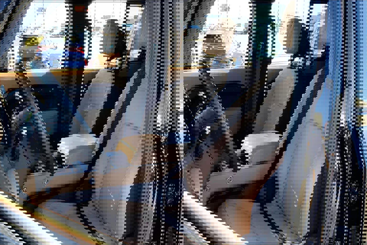 Used 2025 Land Rover Defender 110 X image 9