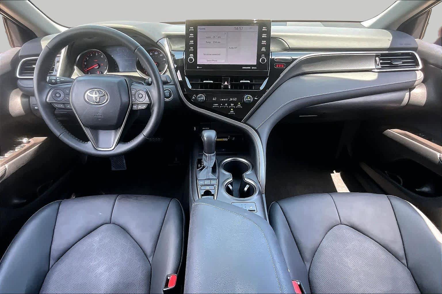 Used 2023 Toyota Camry XSE FWD image 15
