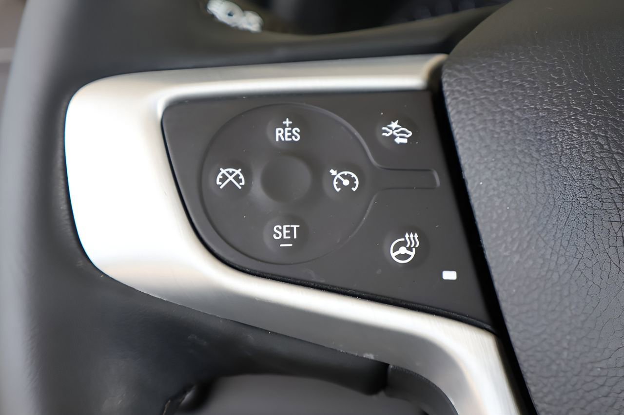 Used 2023 GMC Terrain SLT w/ LPO, Floor Liner Package image 22