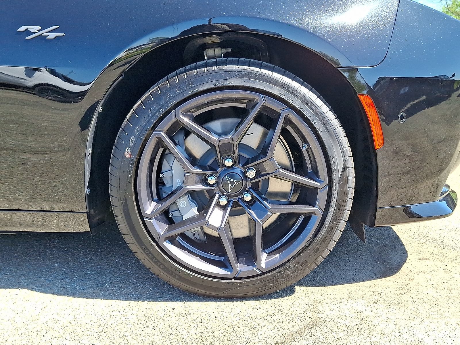 New 2026 Dodge Charger R/T AWD/4WD image 5