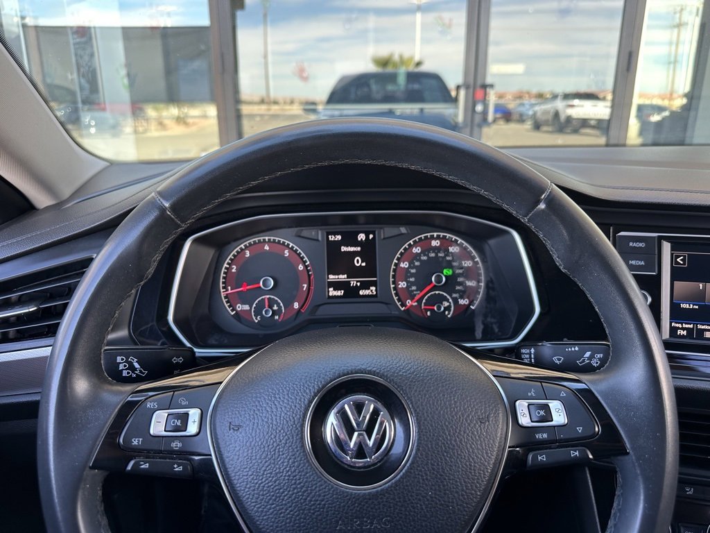 Used 2020 Volkswagen Jetta SE image 16