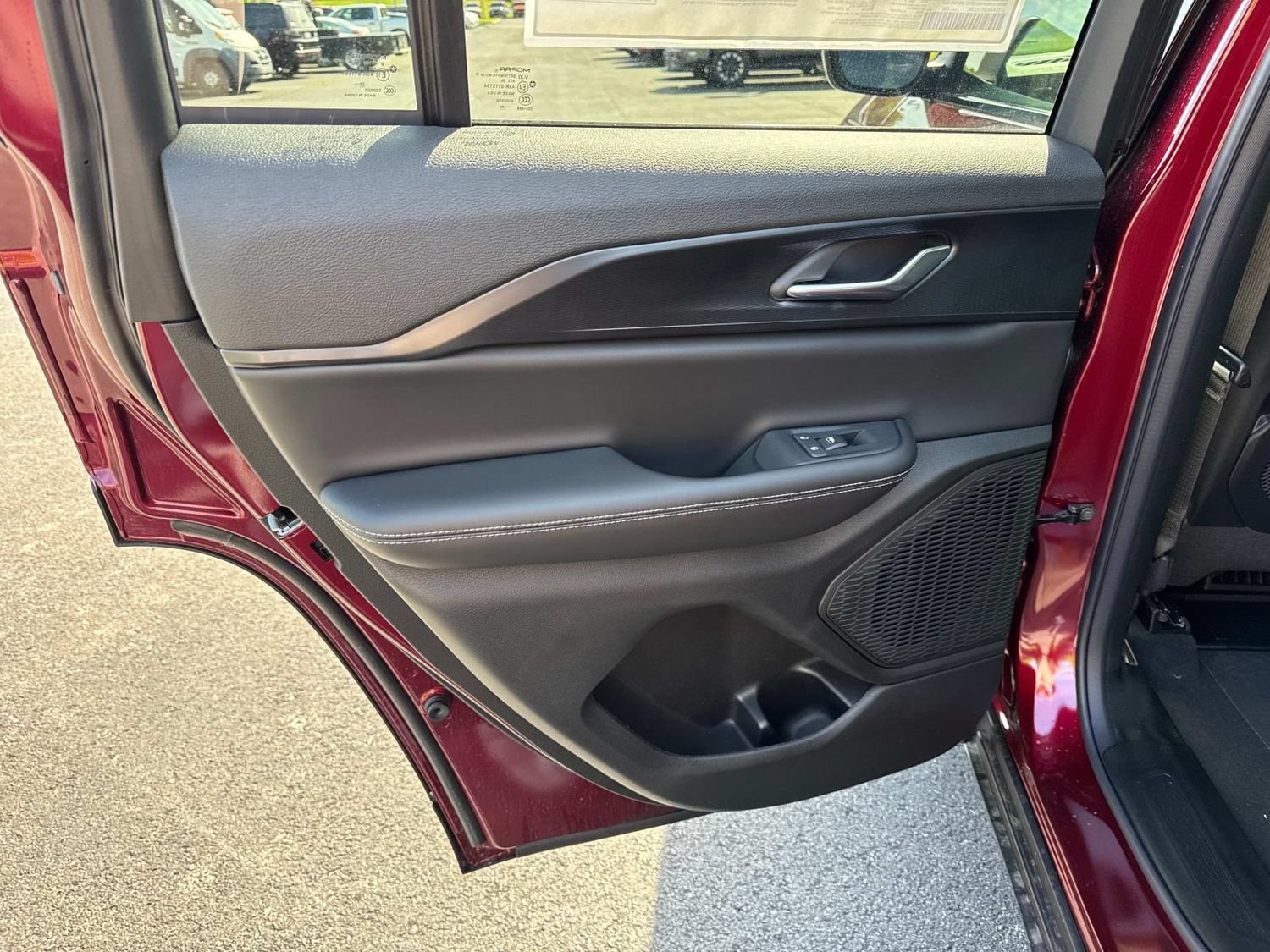New 2026 Jeep Grand Cherokee Laredo X AWD/4WD image 18