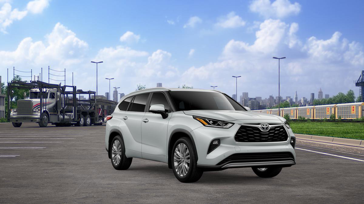New 2026 Toyota Highlander Platinum image 17