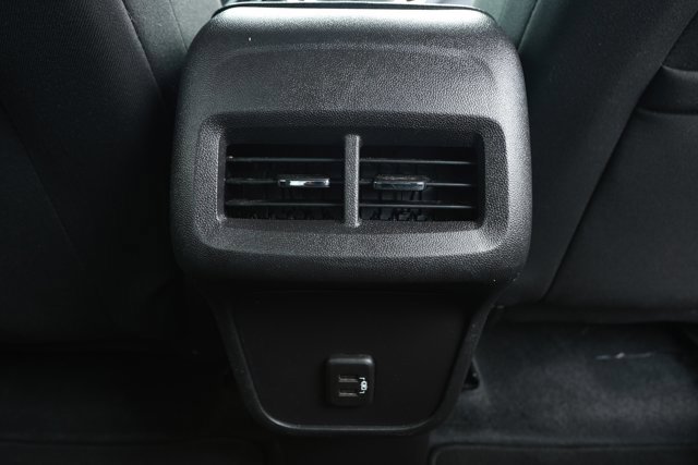Used 2024 Chevrolet Equinox LT FWD image 29