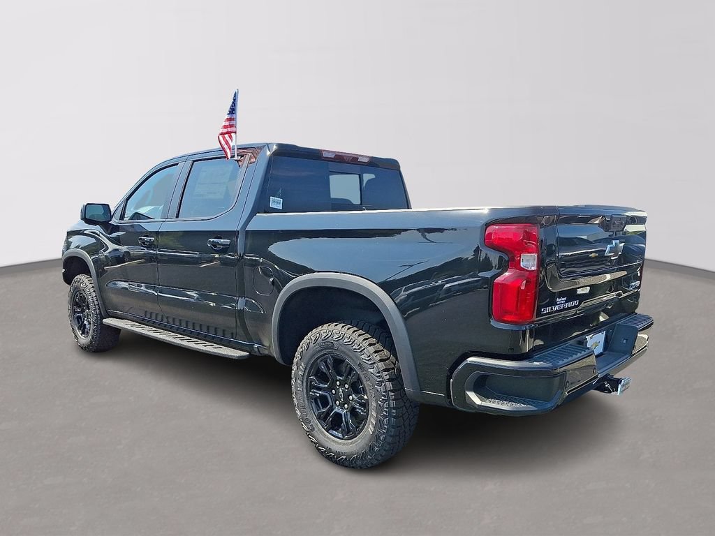 New 2026 Chevrolet Silverado 1500 ZR2 AWD/4WD image 3