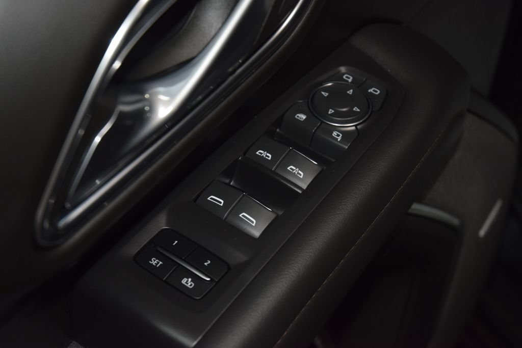 Used 2023 Chevrolet Tahoe High Country AWD/4WD image 49