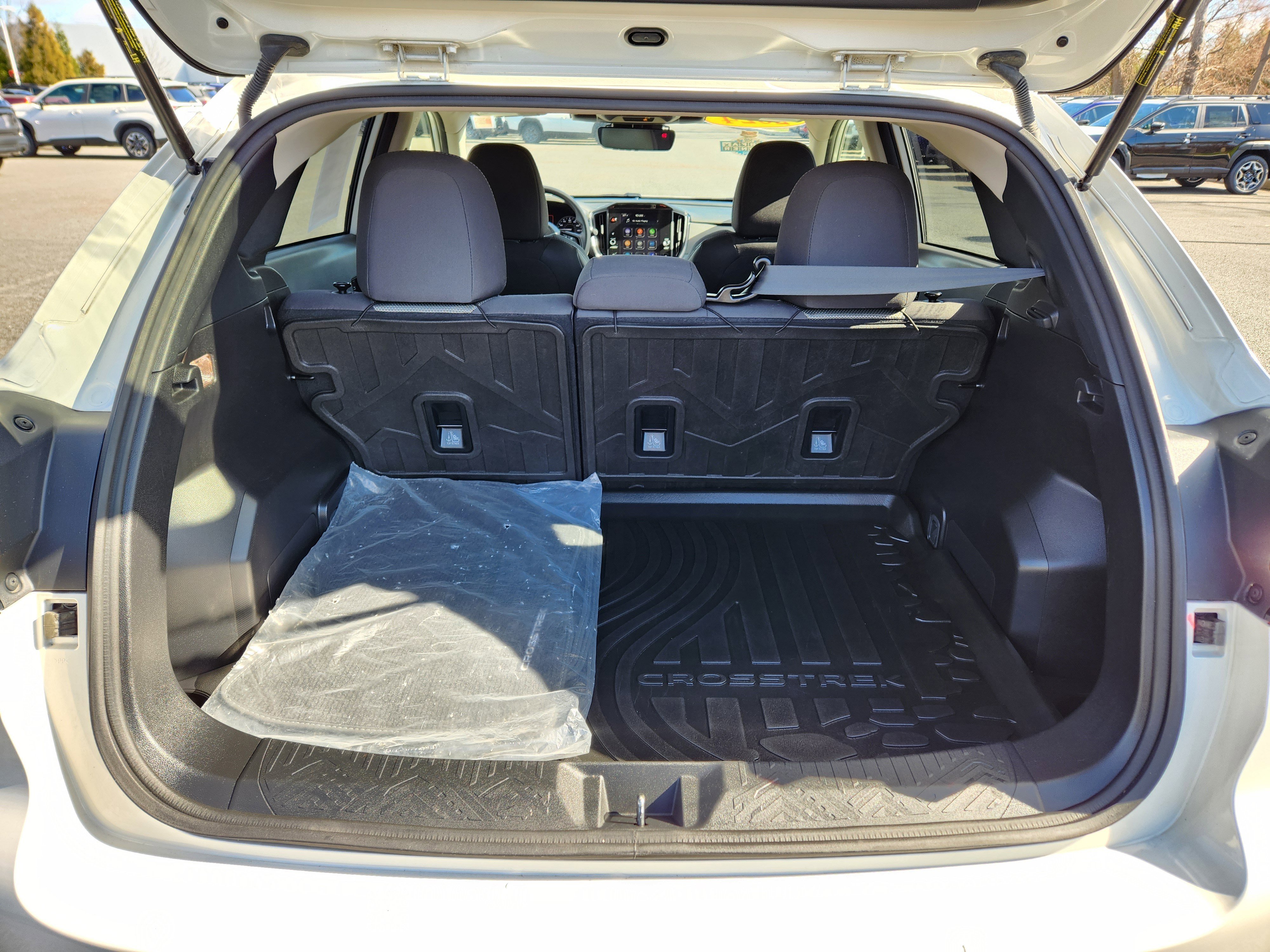 Certified 2024 Subaru Crosstrek 2.0i Premium image 8