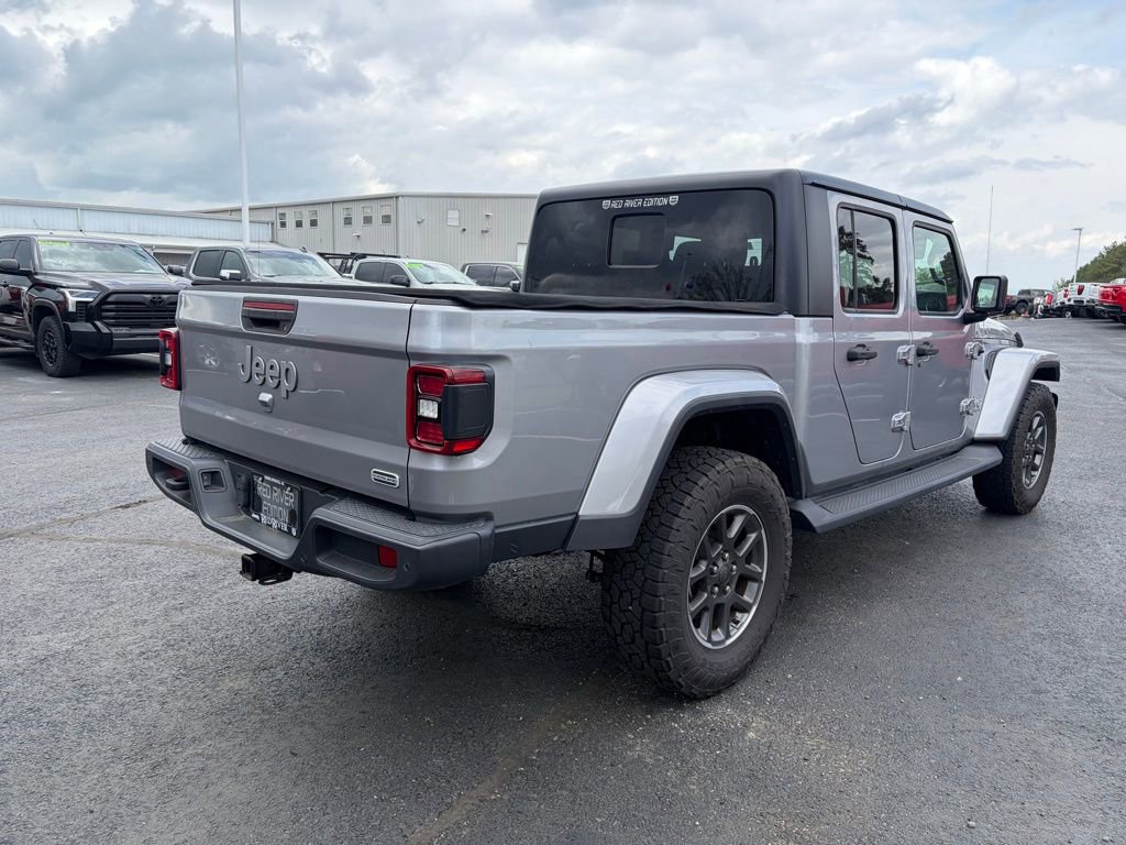Used 2020 Jeep Gladiator Overland image 4