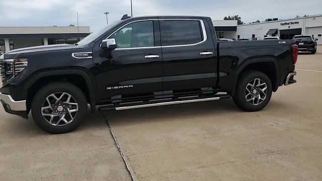 New 2026 GMC Sierra 1500 SLT w/ SLT Premium Plus Package AWD/4WD image 5