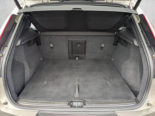 Used 2021 Volvo XC40 T5 Inscription image 6