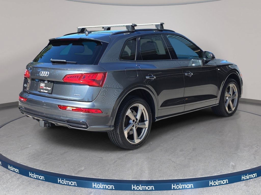 Used 2020 Audi Q5 2.0T Titanium Premium Plus w/ Premium Plus Package AWD/4WD image 6