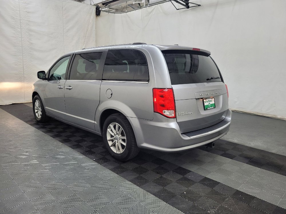 Used 2019 Dodge Grand Caravan SXT w/ Driver Convenience Group FWD image 5