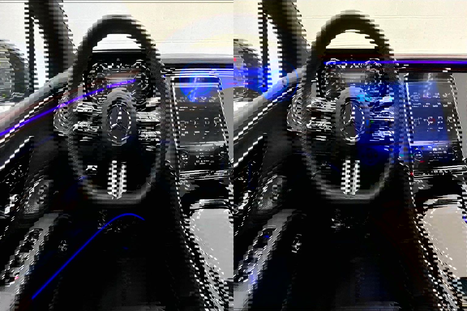 Certified 2023 Mercedes-Benz EQS 450+ 4MATIC Sedan image 4