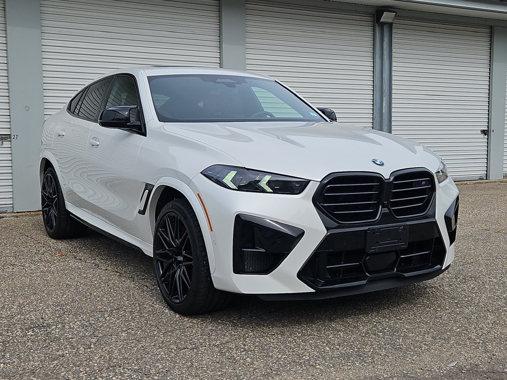 Used 2025 BMW X6 M Competition w/ Executive Package AWD/4WD image 9