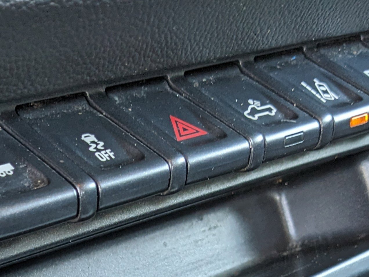 Used 2019 Chevrolet Colorado LT w/ LT Convenience Package image 28