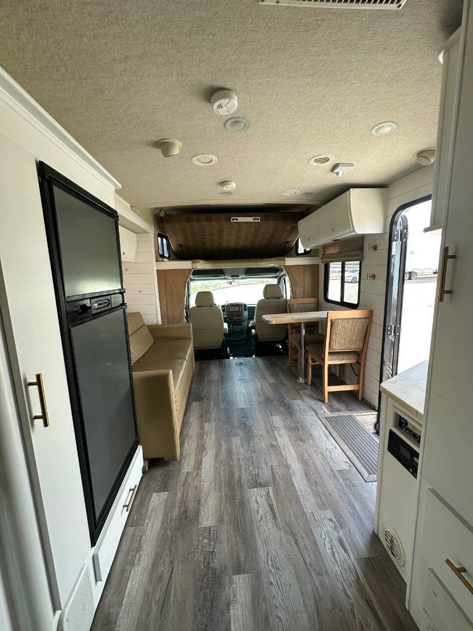 Used 2008 Dodge Sprinter 3500 image 19